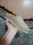 Sabo Femme Pyramides